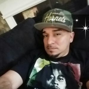 Meet your Posher, Josue